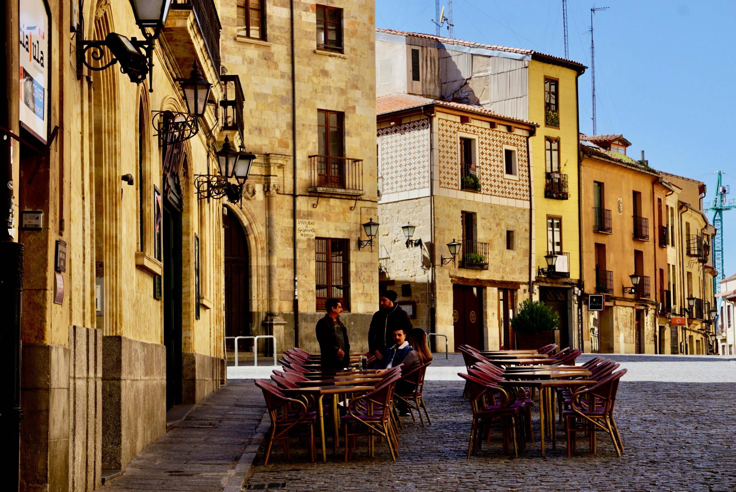 Stylish background for Spanish Study Tips article