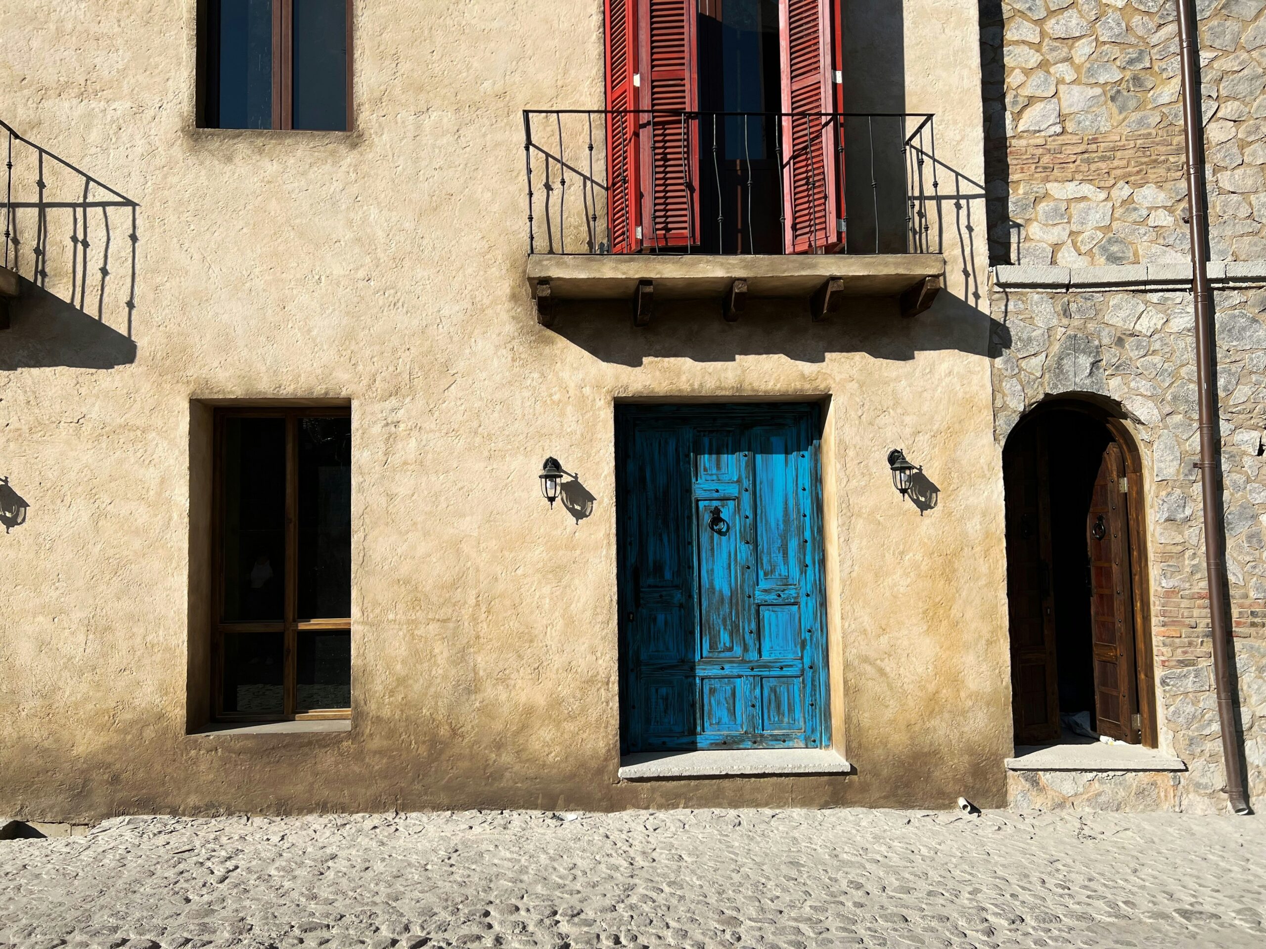 Stylish background for Spanish reading article